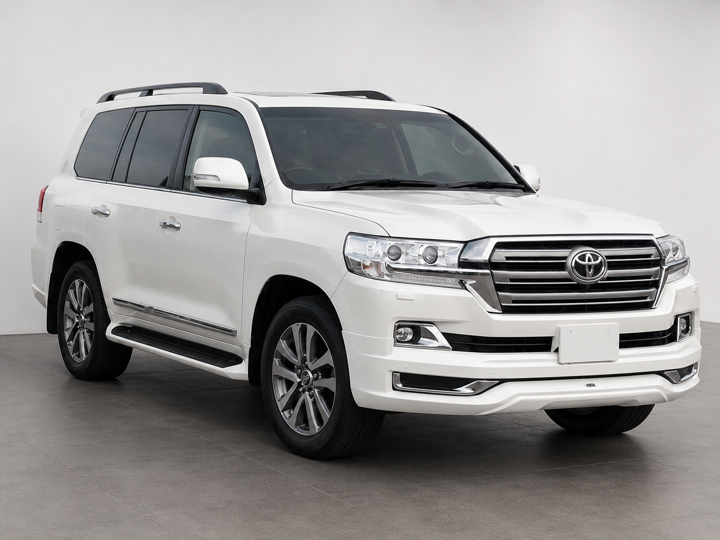 Armored Bulletproof Toyota Land Cruiser V8
